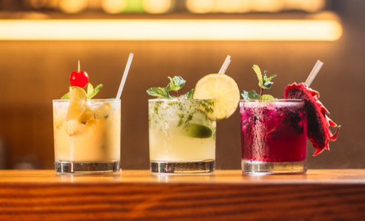 Working bartender instructor
